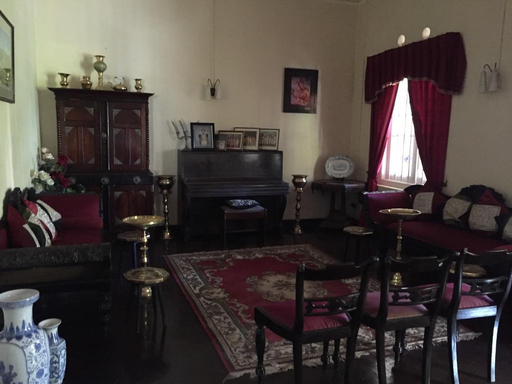 Lake Bungalow Hotell Kandy Eksteriør bilde
