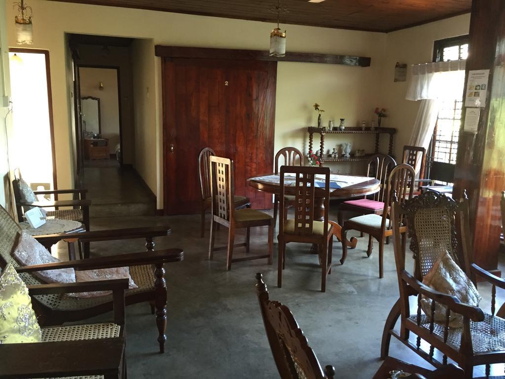 Lake Bungalow Hotell Kandy Eksteriør bilde